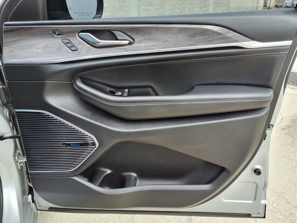 2021 Jeep Grand Cherokee L Overland - Photo 11