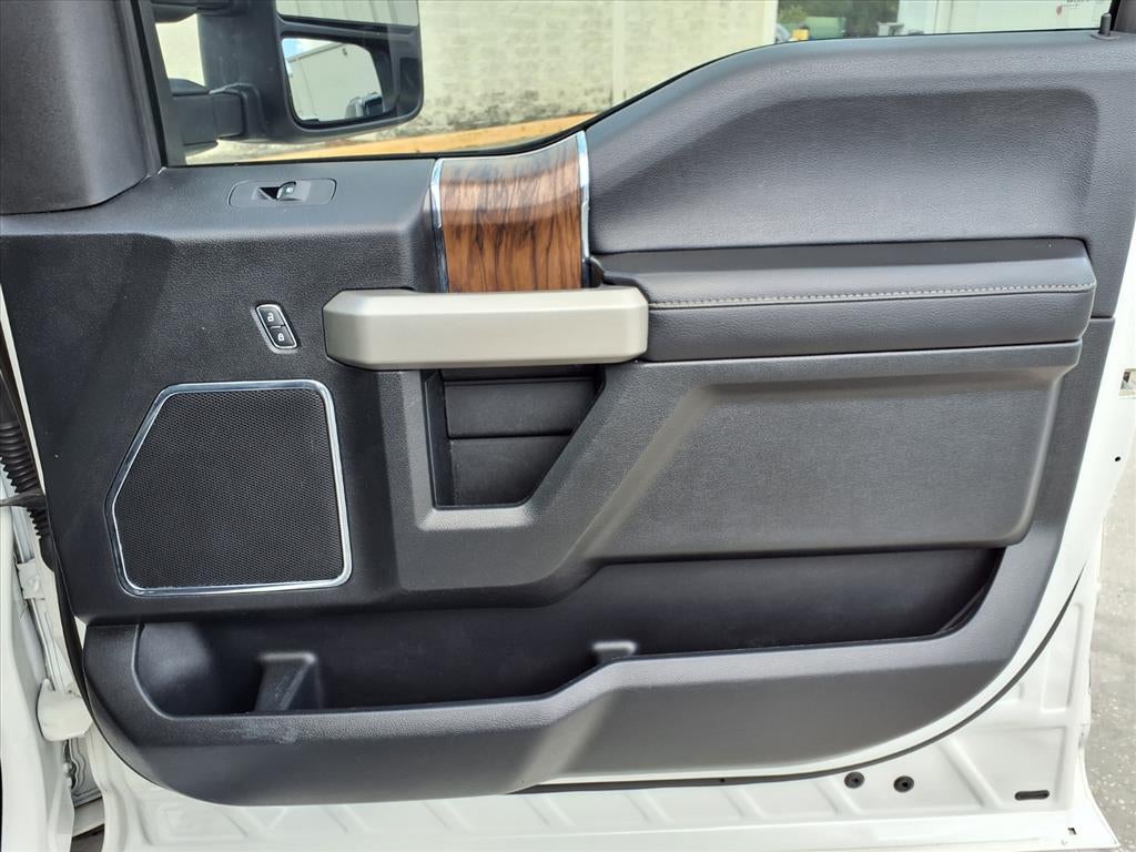 2018 Ford F-150 Lariat - Photo 12