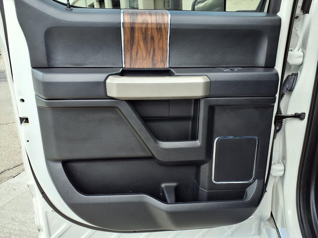 2018 Ford F-150 Lariat - Photo 18