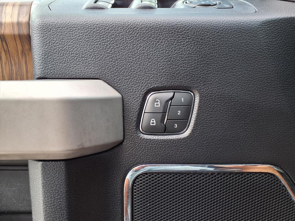 2018 Ford F-150 Lariat - Photo 24
