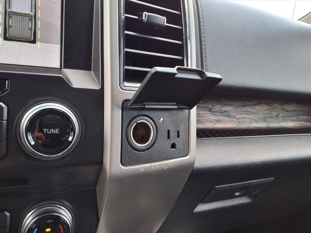 2018 Ford F-150 Lariat - Photo 29