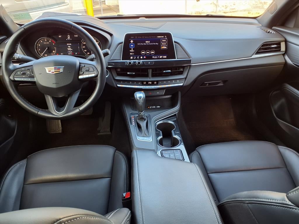 2024 Cadillac CT4 Luxury