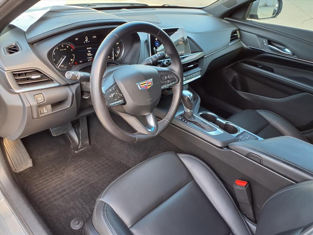 2024 Cadillac CT4 Luxury