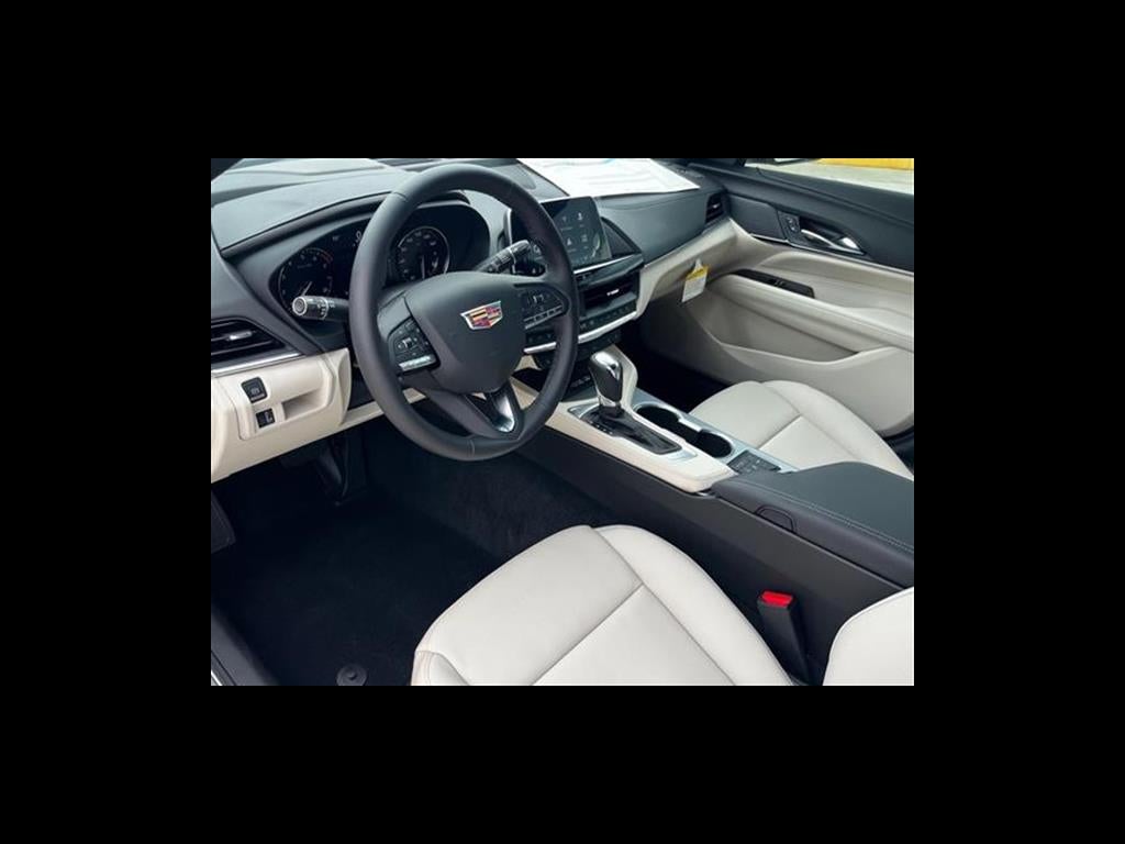 2025 Cadillac CT4 Premium Luxury