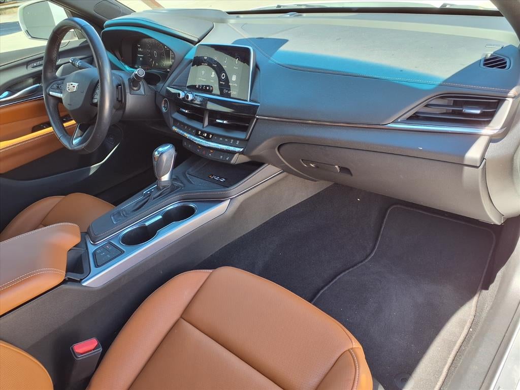 2024 Cadillac CT4 Premium Luxury