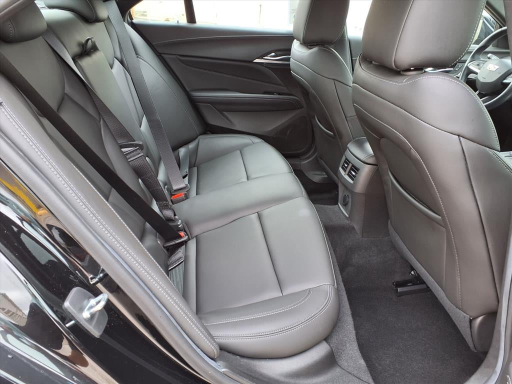 2023 Cadillac CT4 Luxury