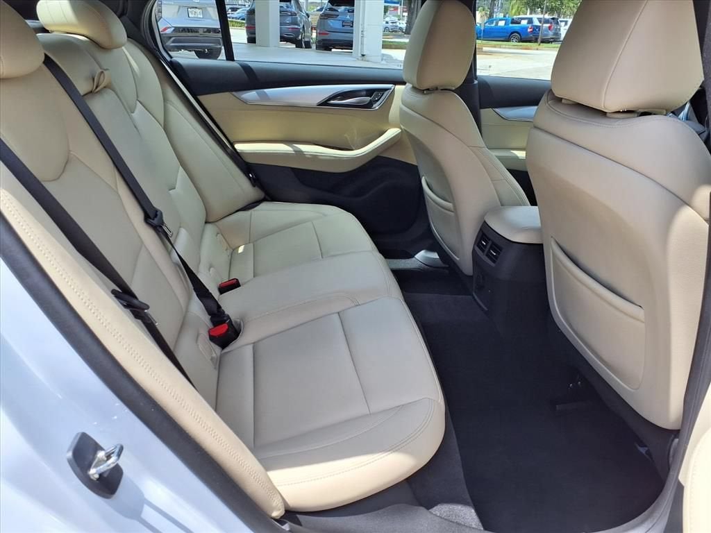 2023 Cadillac CT5 Luxury