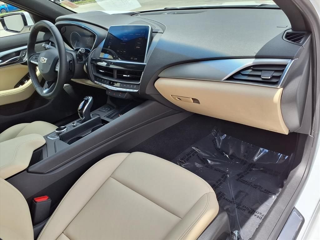 2023 Cadillac CT5 Luxury