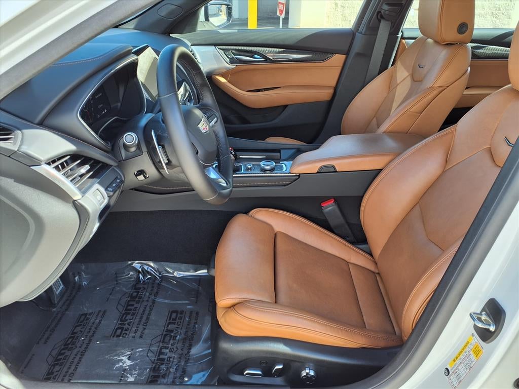 2024 Cadillac CT5 Sport