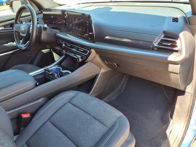 2024 Chevrolet Traverse LS