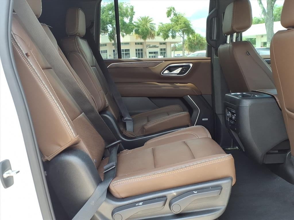 2022 Chevrolet Suburban High Country - Photo 13