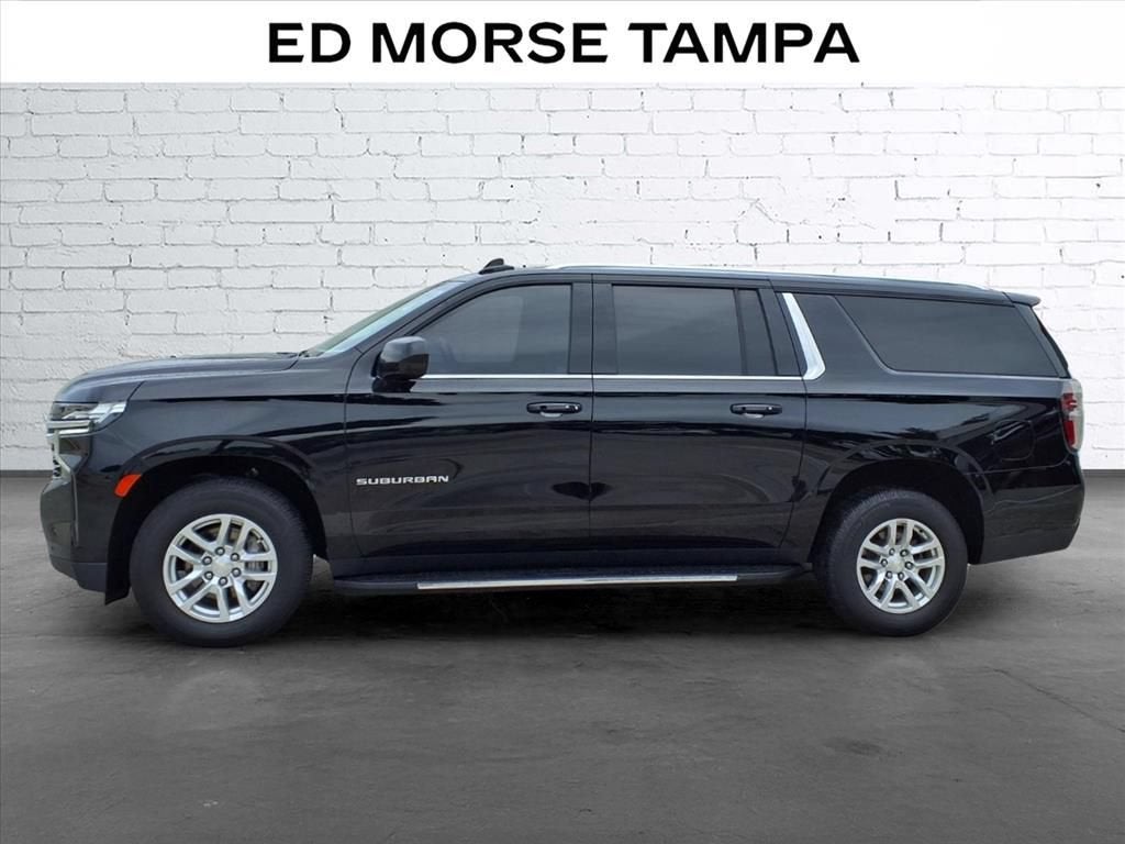 2022 Chevrolet Suburban LT