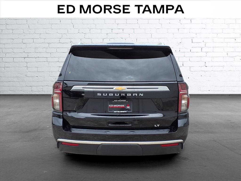 2022 Chevrolet Suburban LT