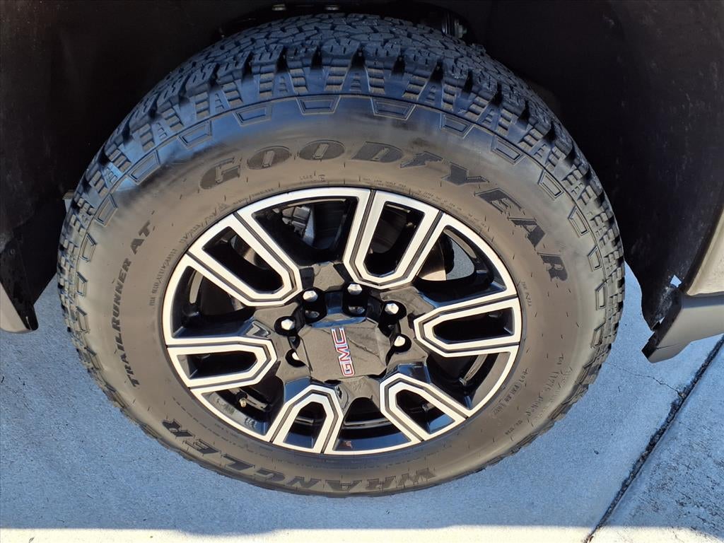 2023 GMC Sierra 2500 HD AT4