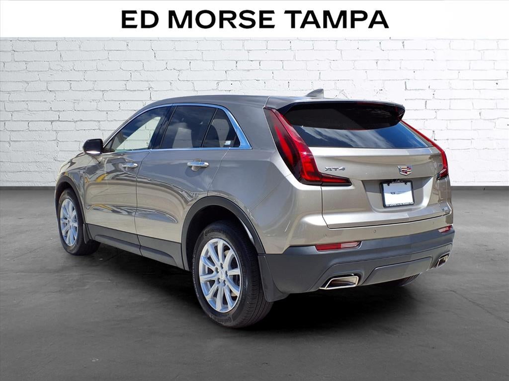 2023 Cadillac XT4 Luxury