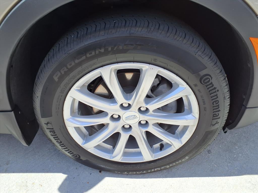 2023 Cadillac XT4 Luxury