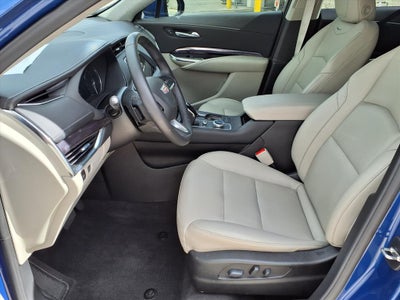 2023 Cadillac XT4 Luxury