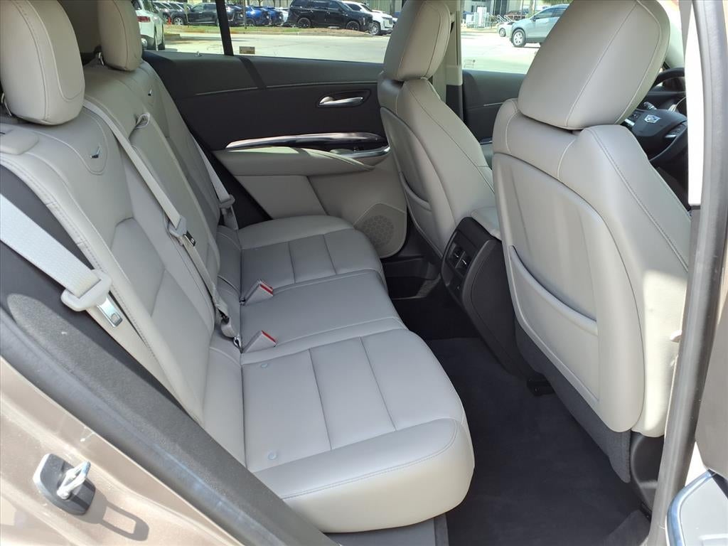 2023 Cadillac XT4 Luxury
