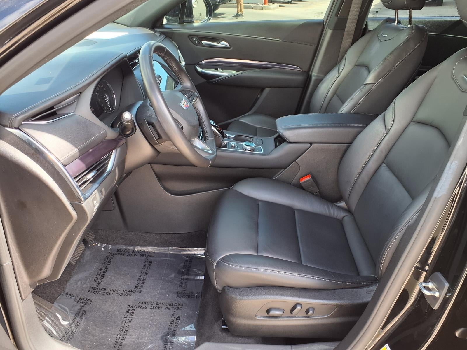 2023 Cadillac XT4 Luxury