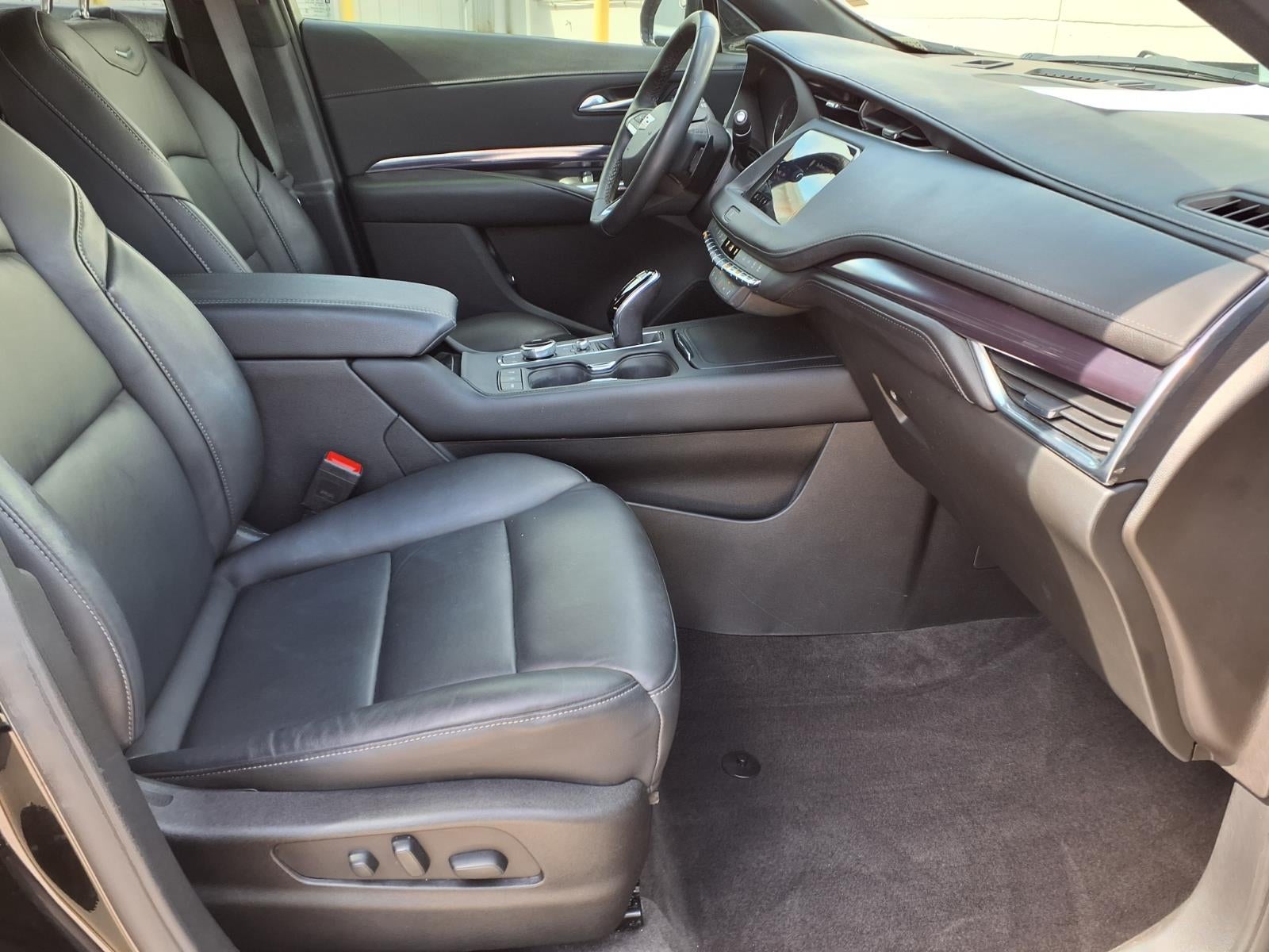2023 Cadillac XT4 Luxury