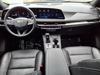 2024 Cadillac XT4 Luxury