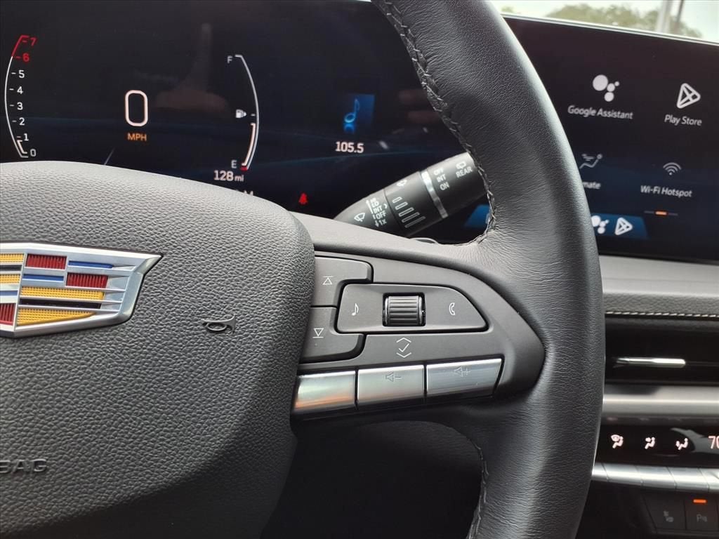 2024 Cadillac XT4 Luxury