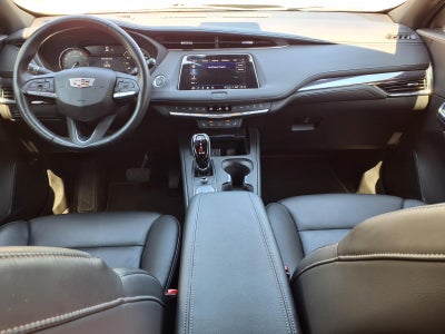 2023 Cadillac XT4 Luxury