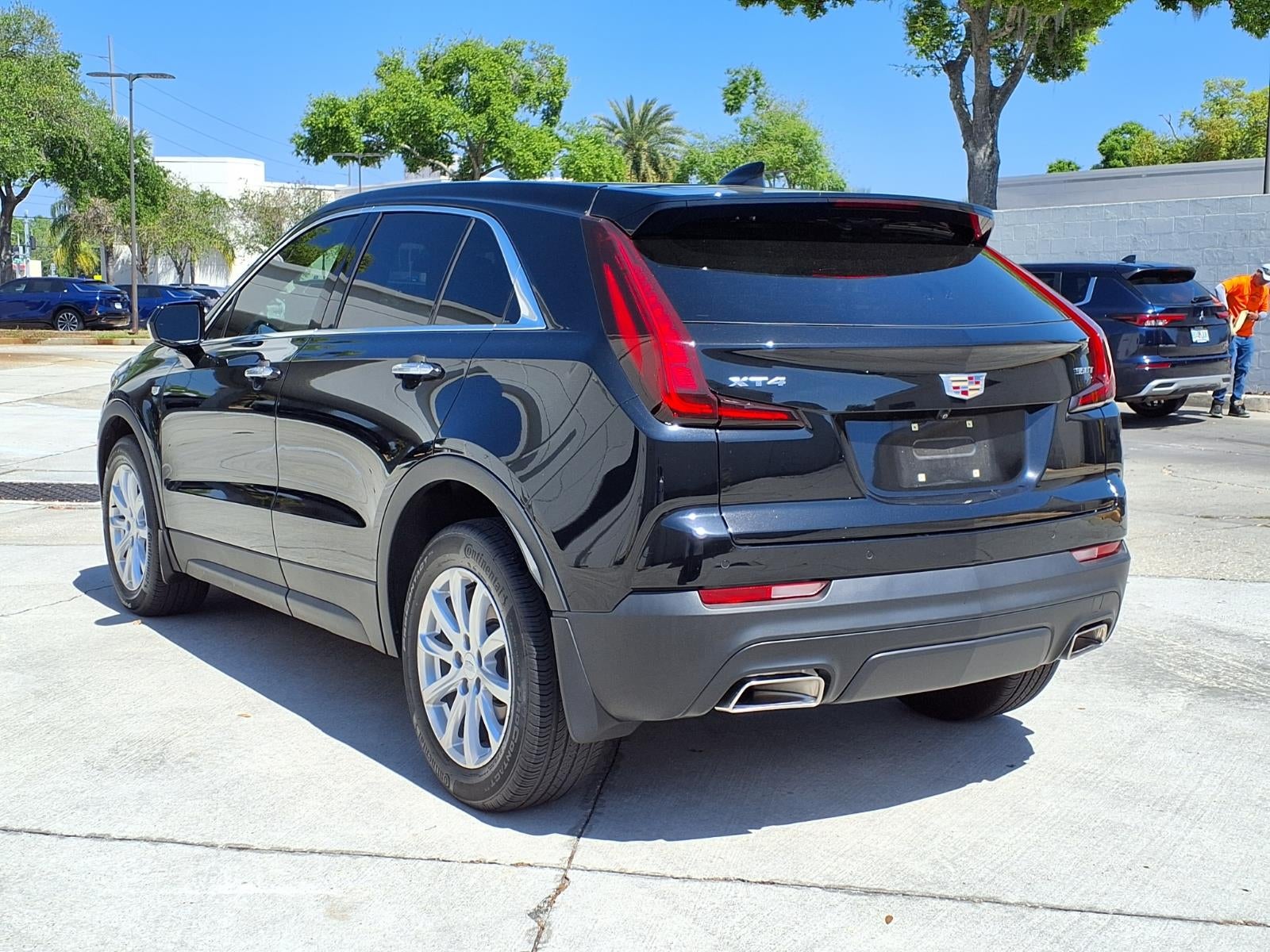 2023 Cadillac XT4 Luxury