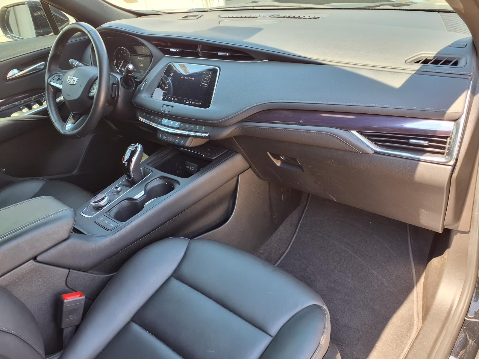 2023 Cadillac XT4 Luxury