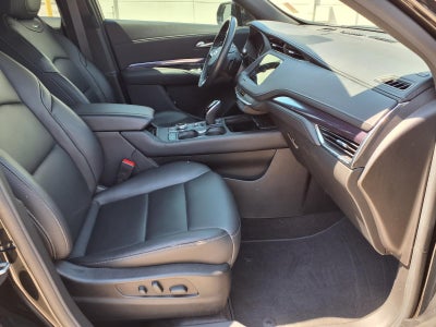2023 Cadillac XT4 Luxury