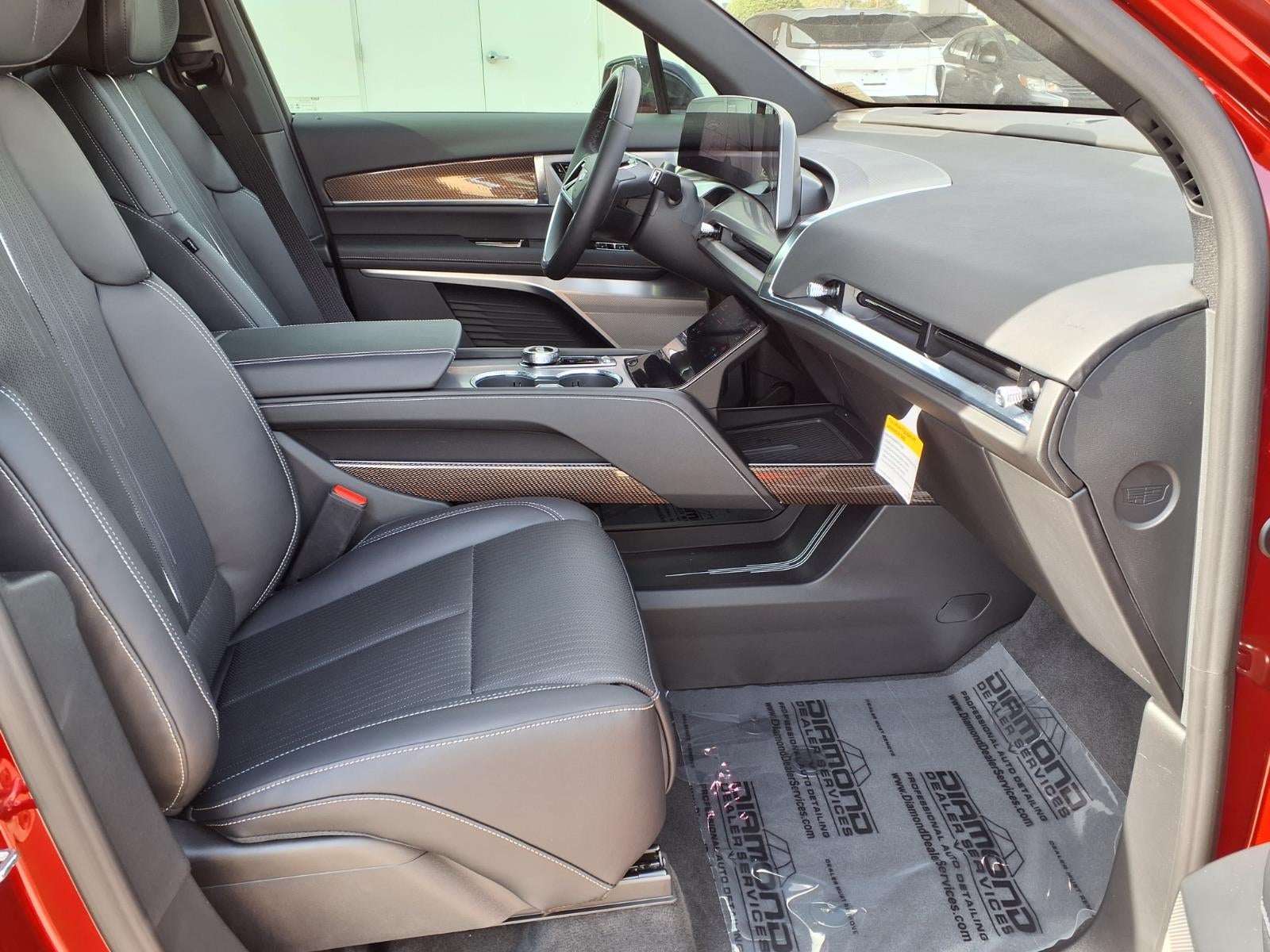 2026 Cadillac VISTIQ Luxury