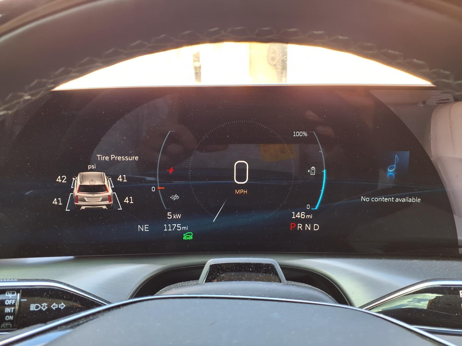 2026 Cadillac VISTIQ Luxury