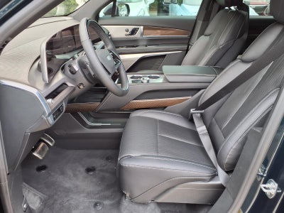 2026 Cadillac VISTIQ Luxury