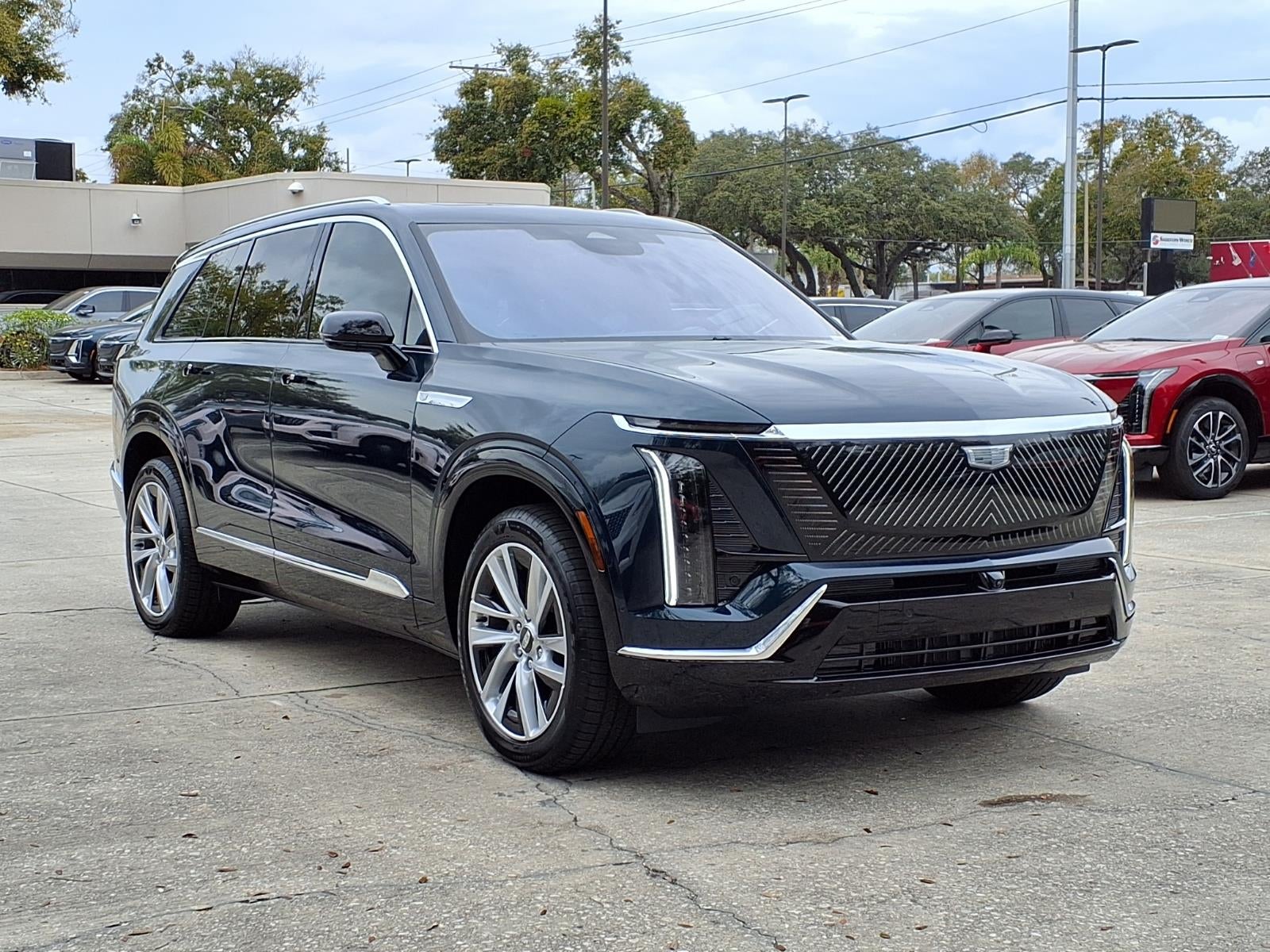 2026 Cadillac VISTIQ Luxury