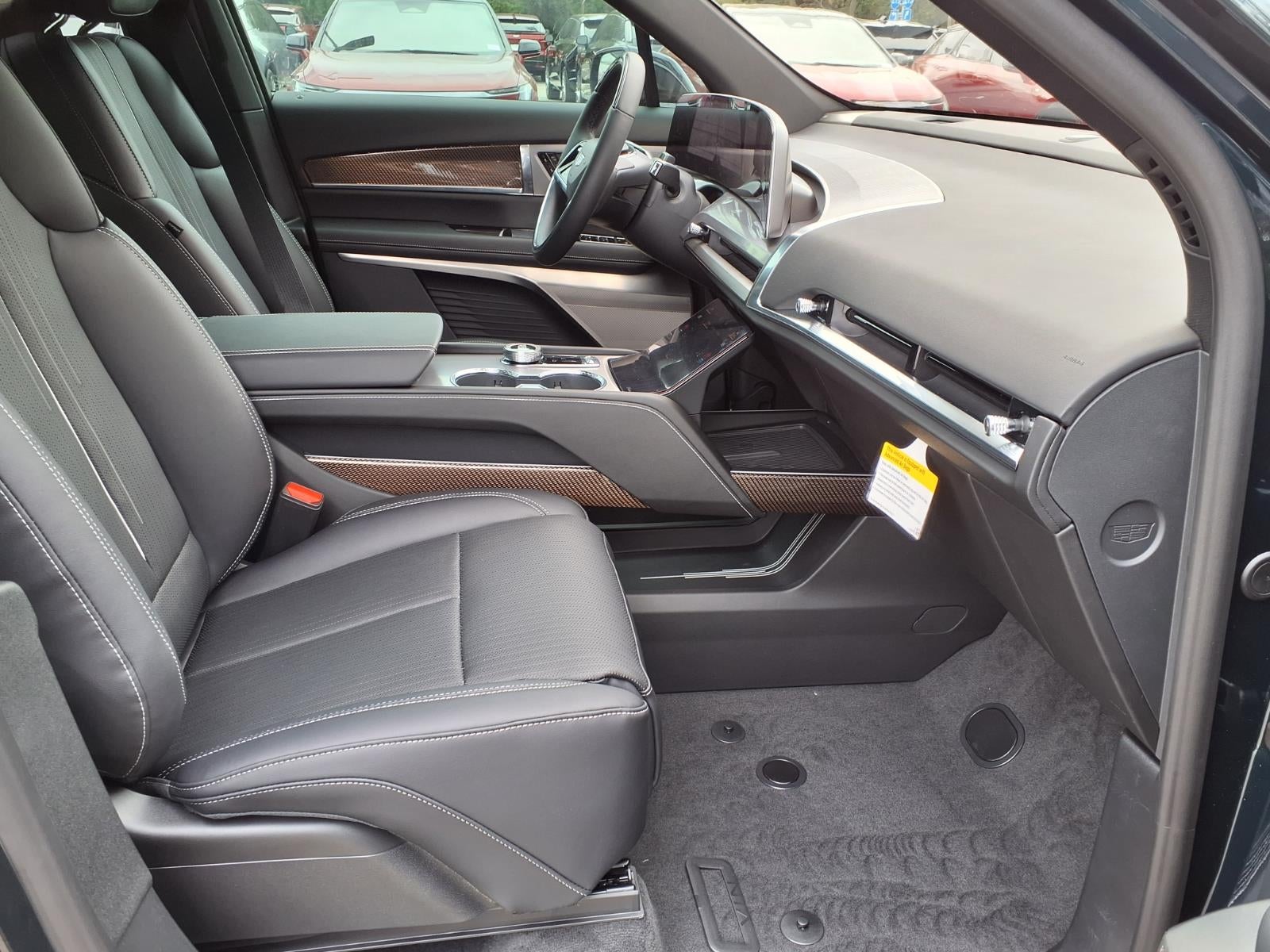 2026 Cadillac VISTIQ Luxury