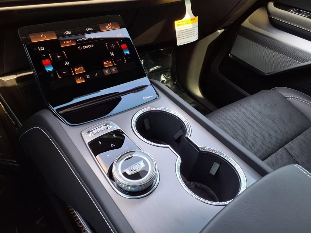 2027 Cadillac VISTIQ Luxury