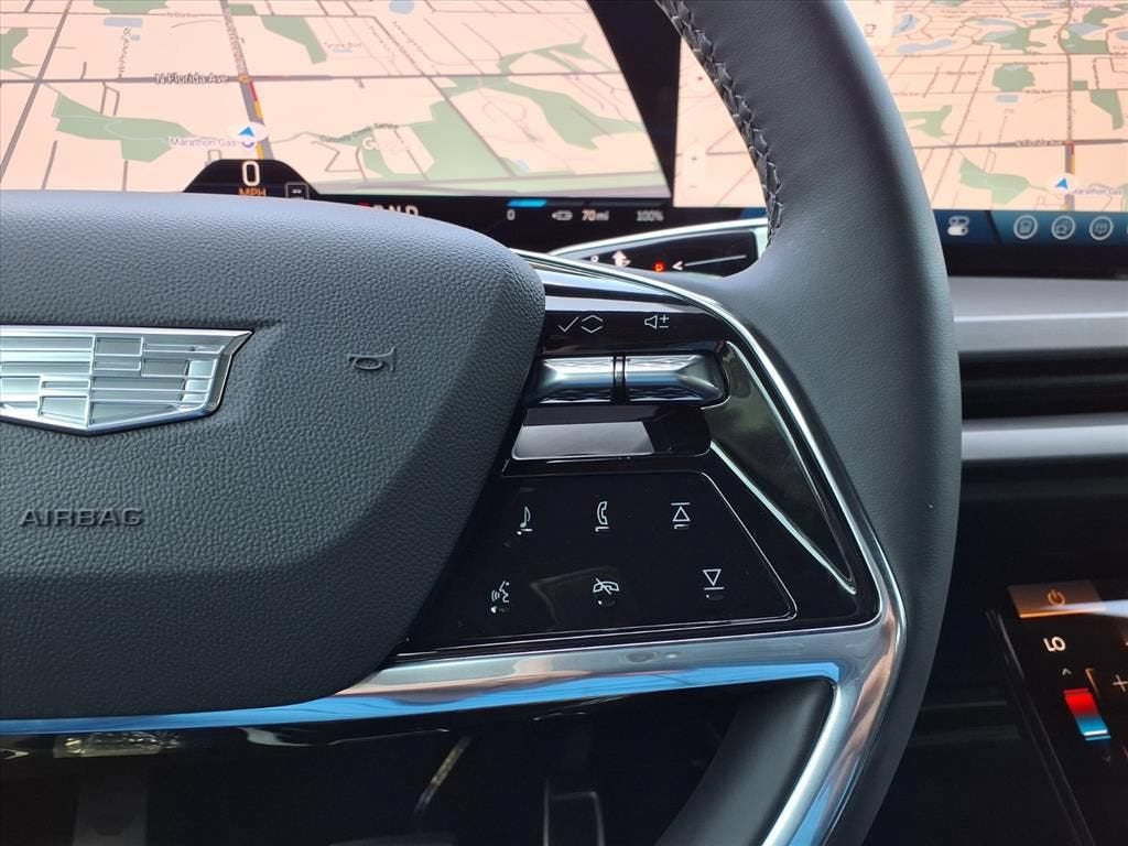 2027 Cadillac VISTIQ Luxury