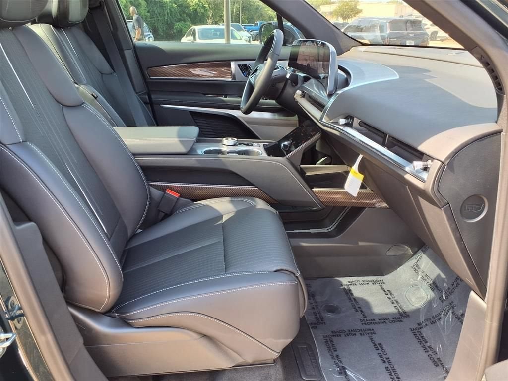 2027 Cadillac VISTIQ Luxury