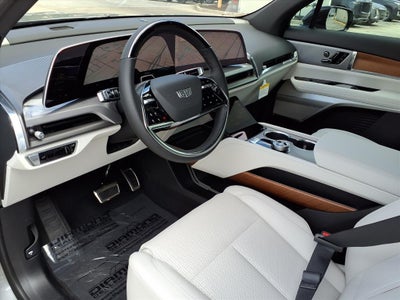 2026 Cadillac VISTIQ Luxury