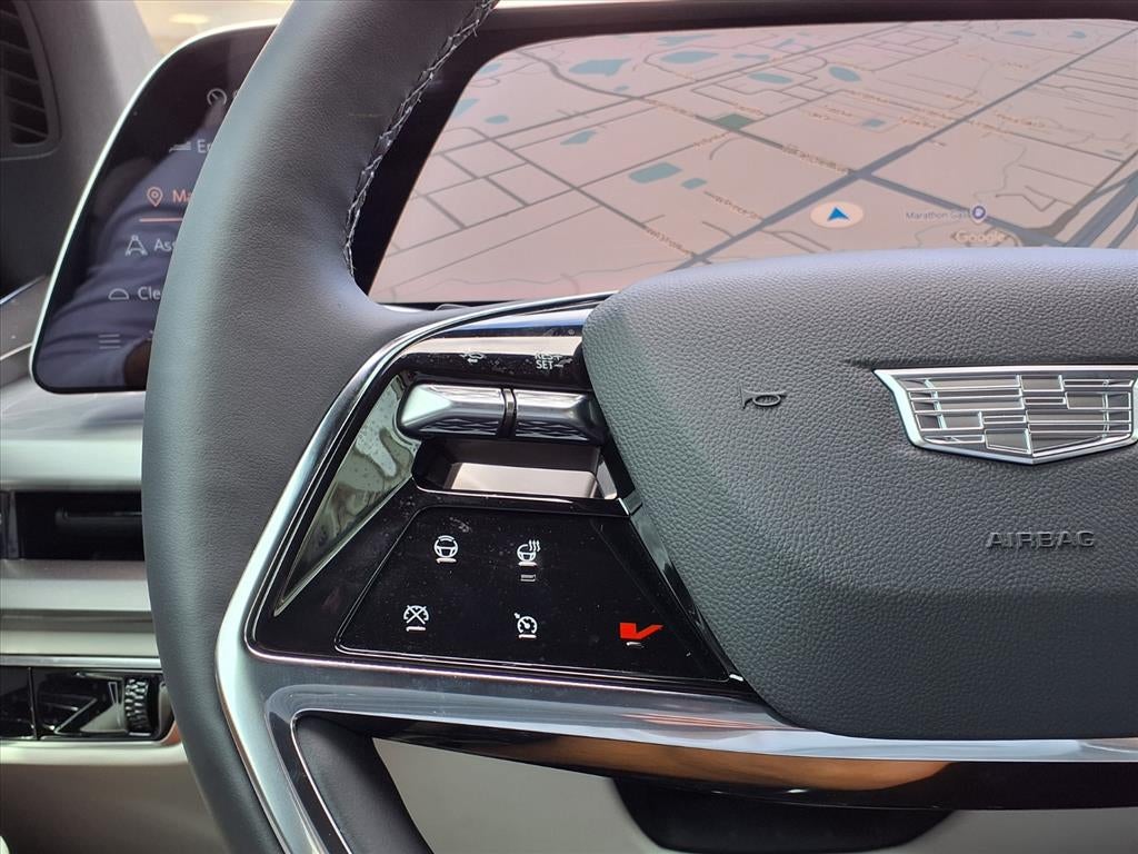 2026 Cadillac VISTIQ Luxury