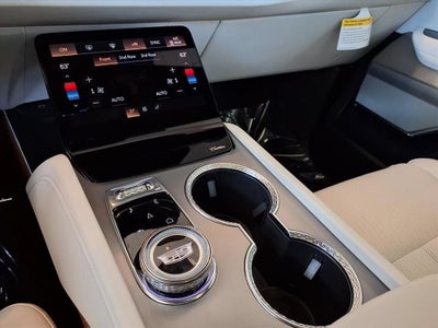 2026 Cadillac VISTIQ Luxury