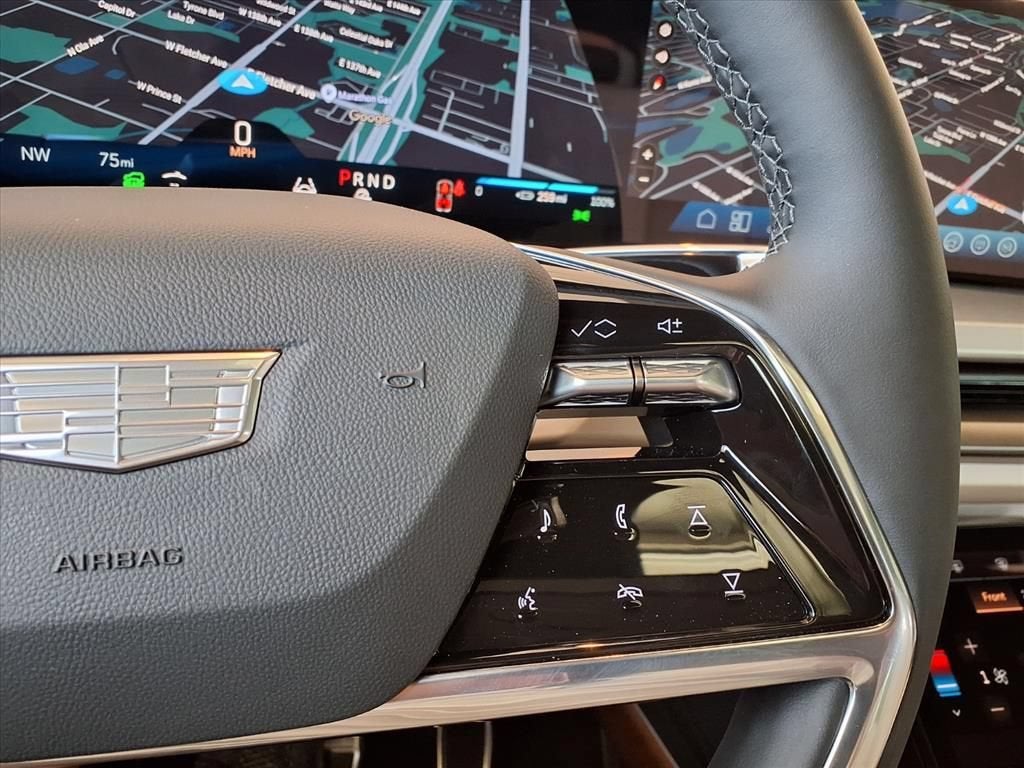 2026 Cadillac VISTIQ Luxury
