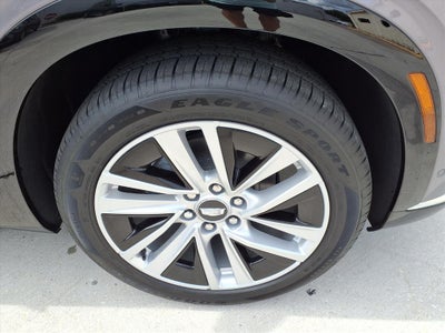 2026 Cadillac VISTIQ Luxury