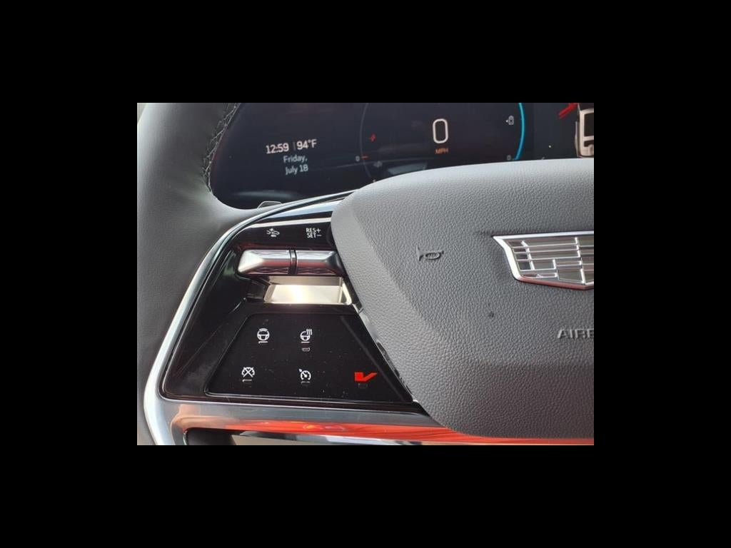 2026 Cadillac VISTIQ Luxury