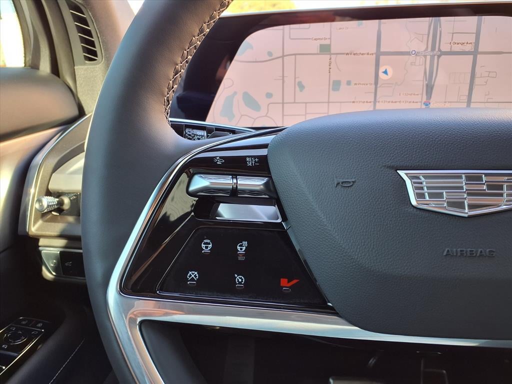 2026 Cadillac VISTIQ Luxury