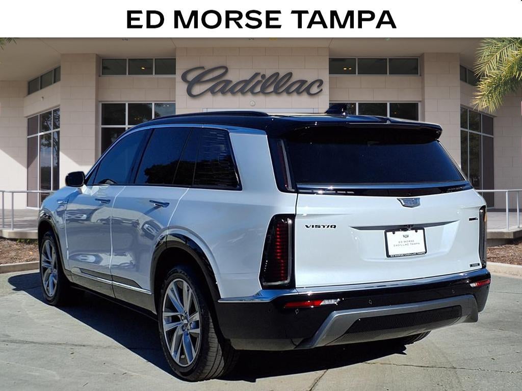 2026 Cadillac VISTIQ Luxury