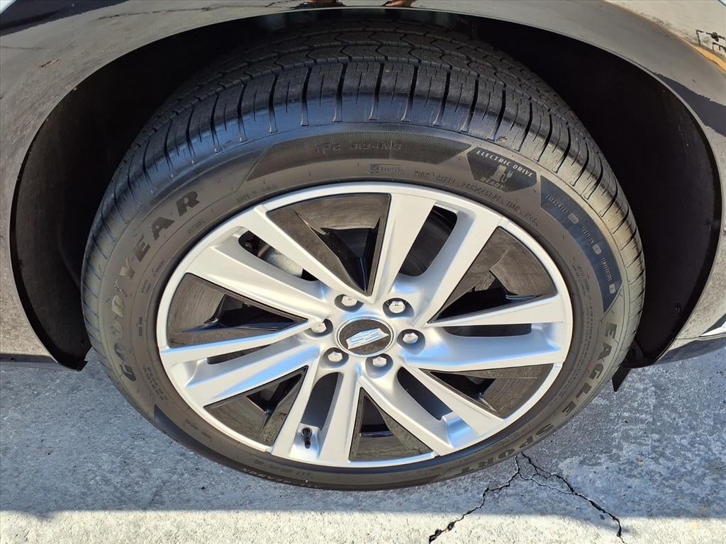 2026 Cadillac VISTIQ Luxury