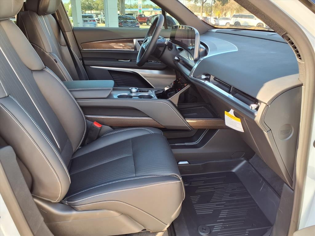 2026 Cadillac VISTIQ Luxury