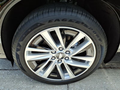 2026 Cadillac VISTIQ Luxury