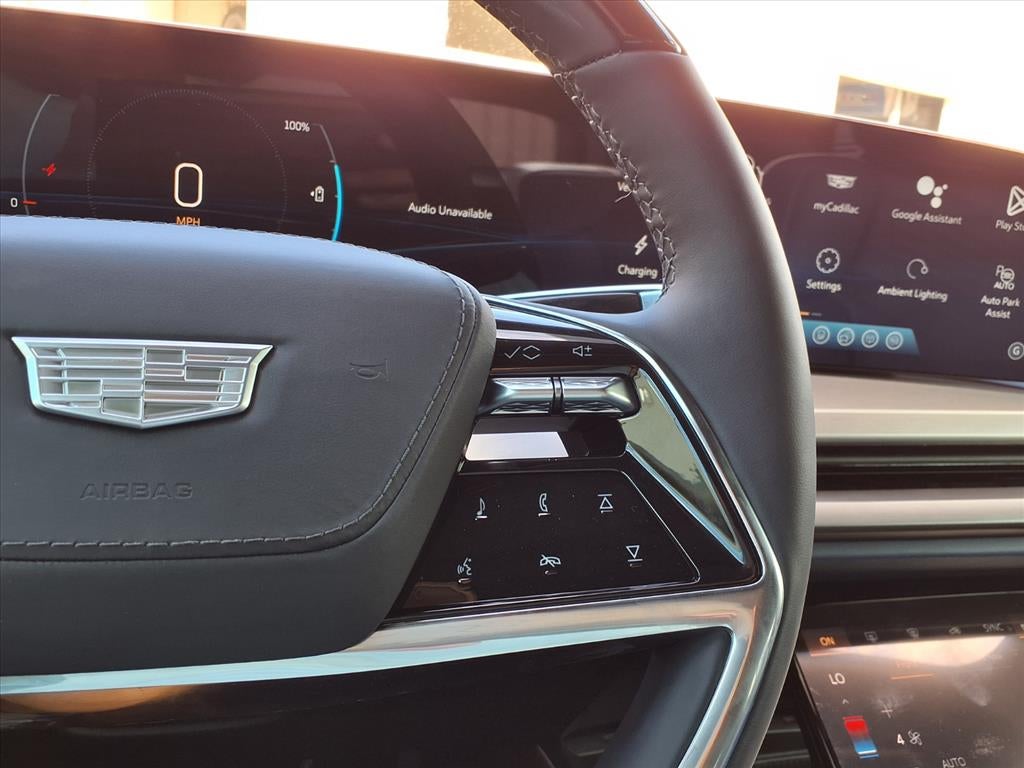 2026 Cadillac VISTIQ Premium Luxury